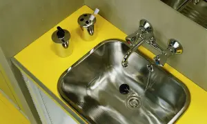 Jak wymienić kran? Poradnik DIY krok po kroku i oszczędź!
